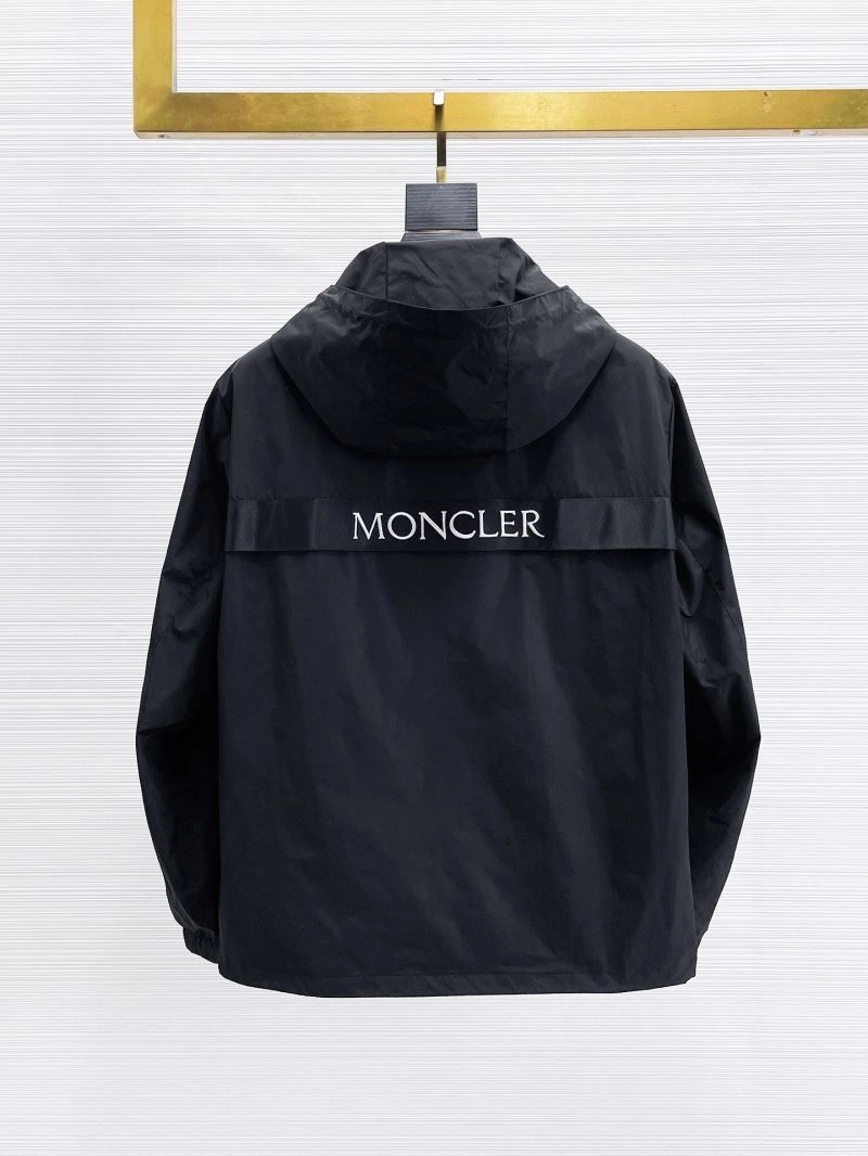 Fashionable Moncler Outwear 140730
