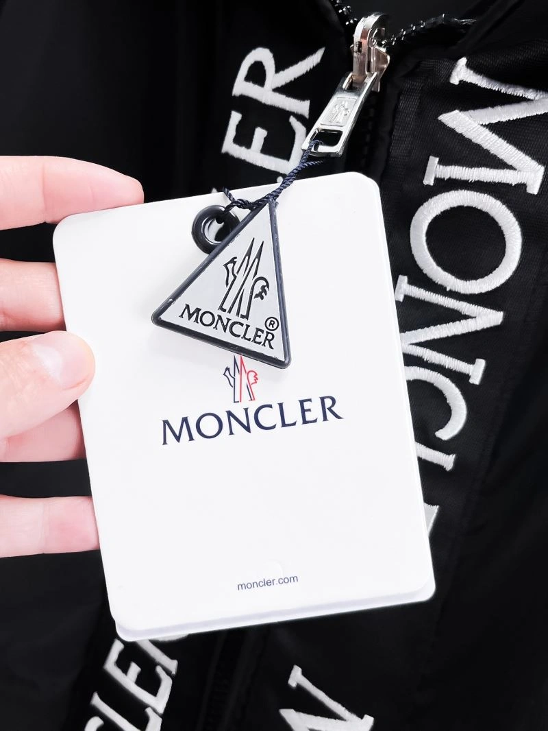 Moncler Outwear Soft 140731