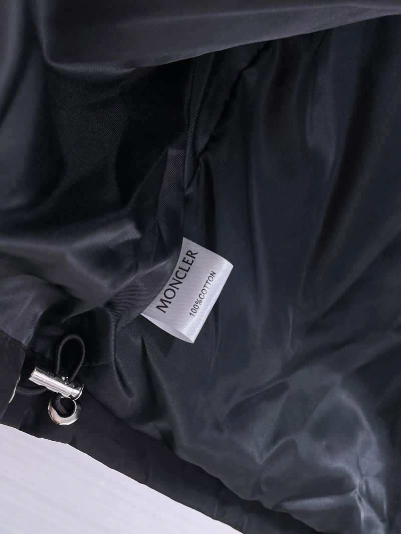Moncler Outwear Premium 140726