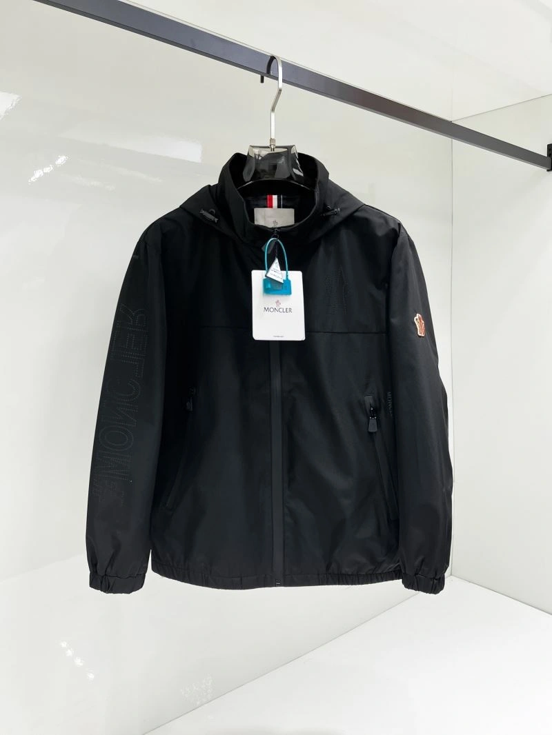 Moncler Outwear SportInspired 140723