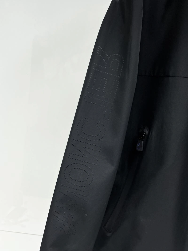Moncler Outwear SportInspired 140723