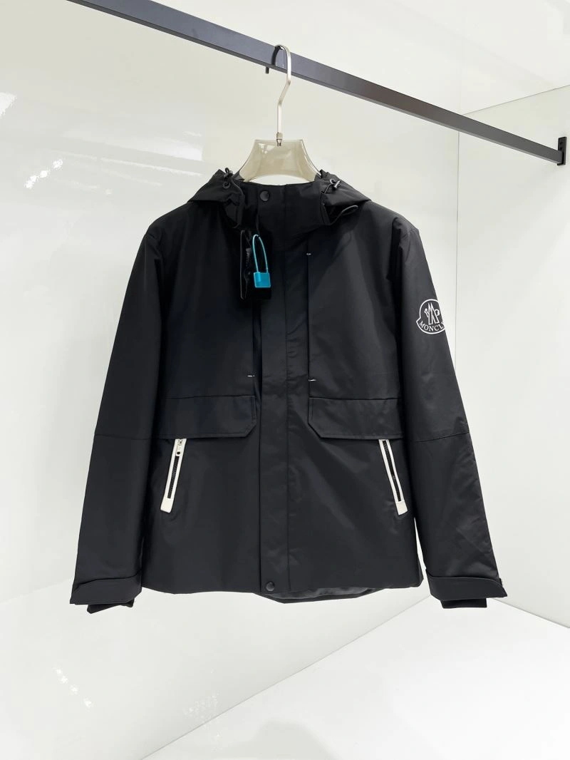 Unique Moncler Outwear 140722