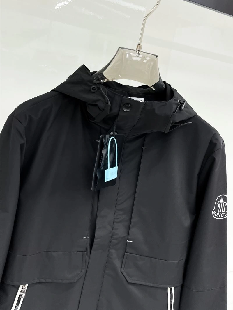 Unique Moncler Outwear 140722