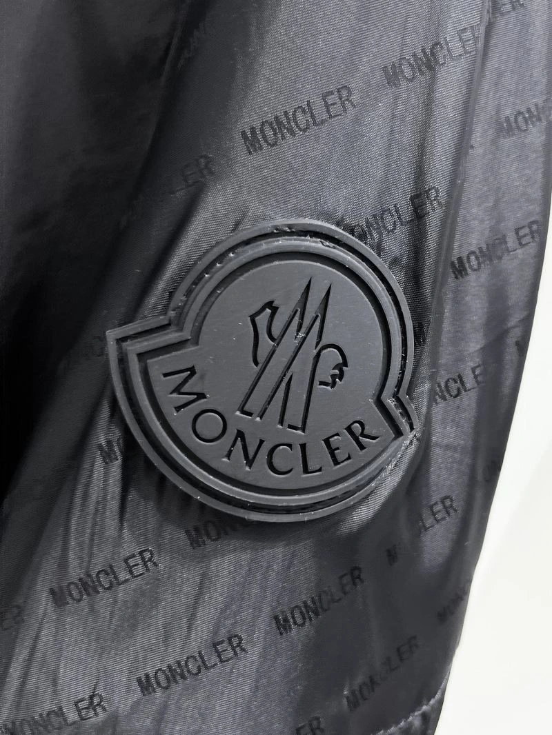 Moncler Outwear UrbanStyle 140712