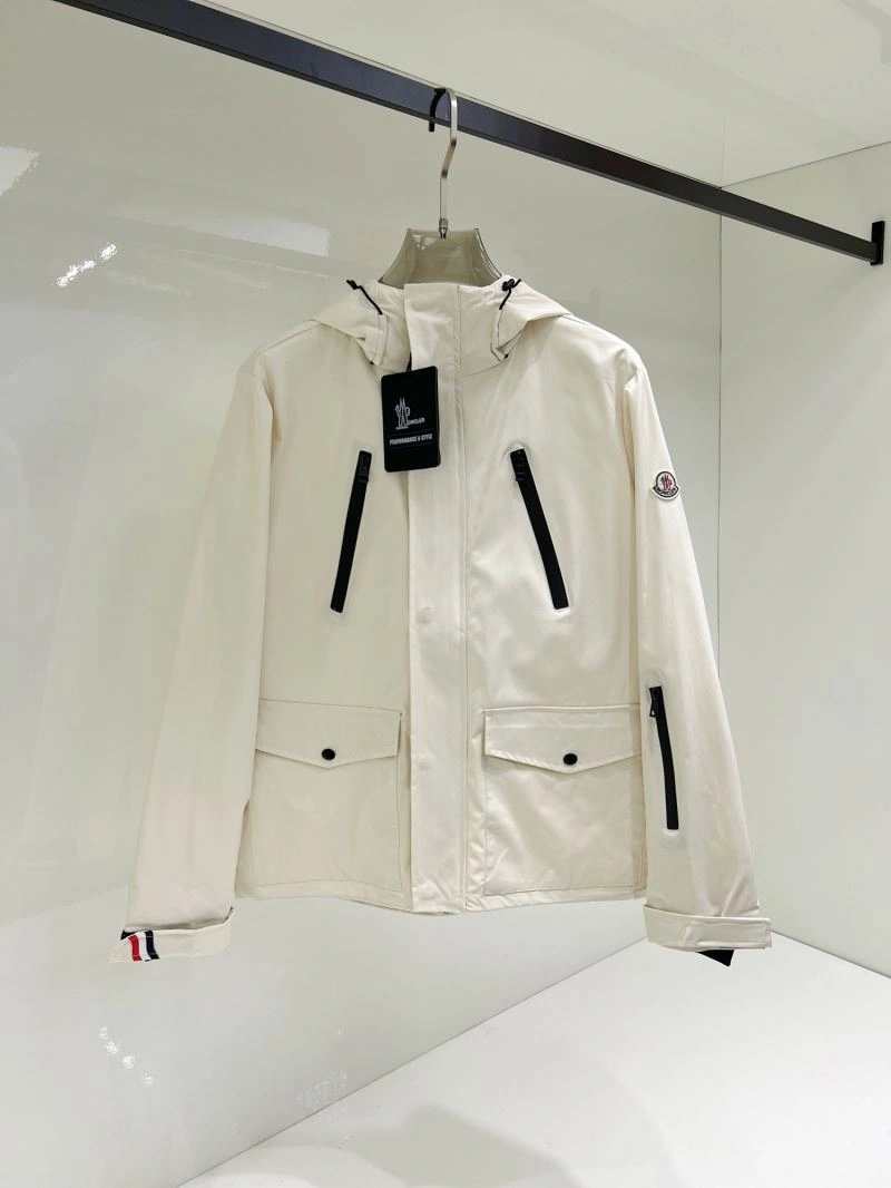 Sustainable Moncler Outwear 140709