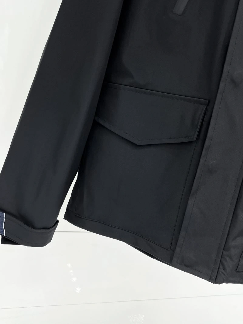 Moncler Outwear Elegant 140718