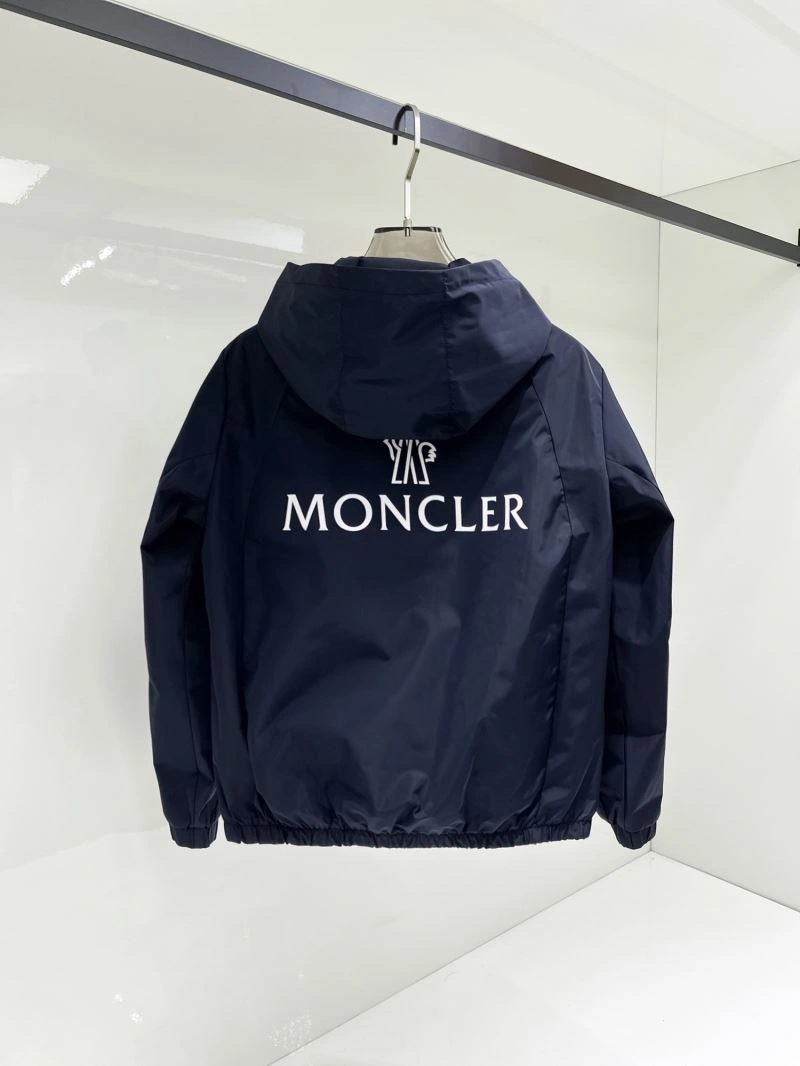 Moncler Outwear Compact 140711