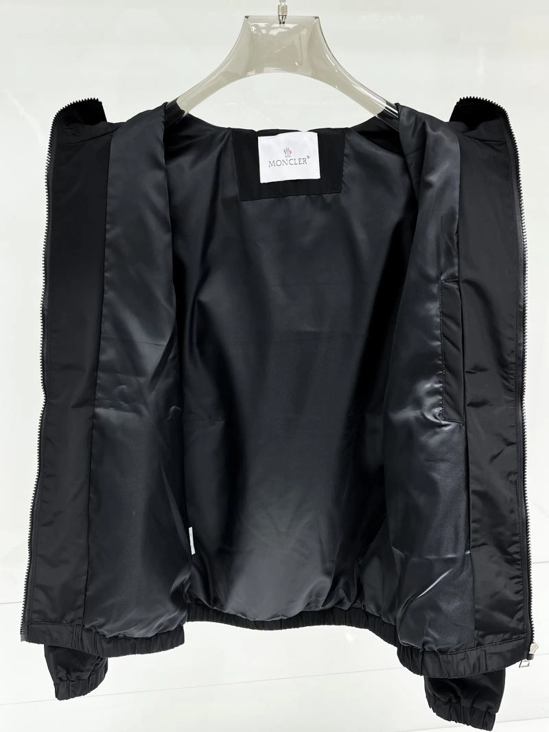 Moncler Outwear TimelessDesign 140713