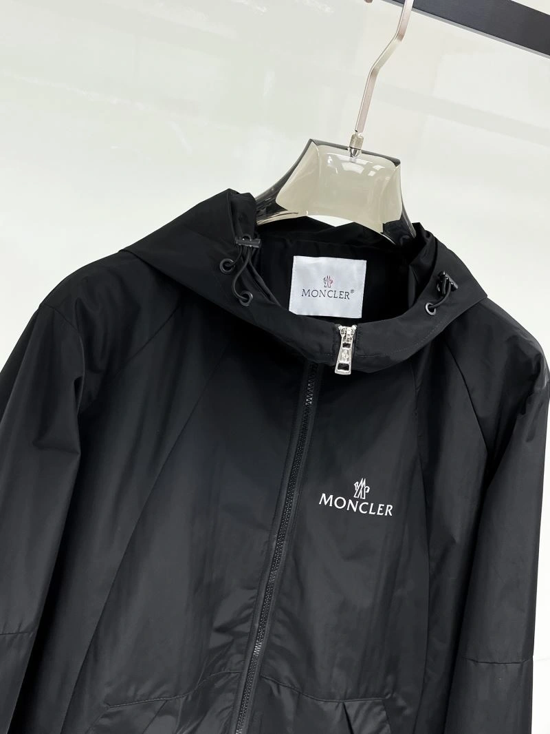 Moncler Outwear TimelessDesign 140713
