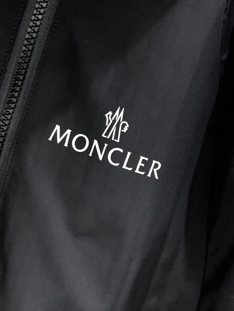 Moncler Outwear TimelessDesign 140713