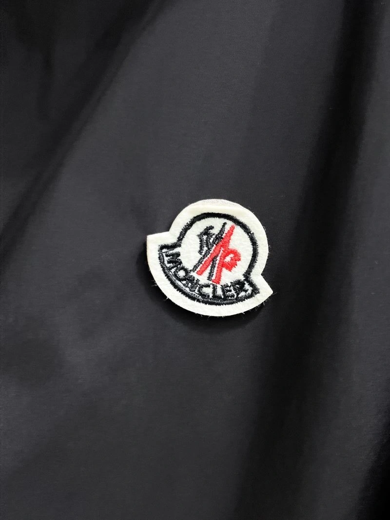Moncler Outwear Chic 140721