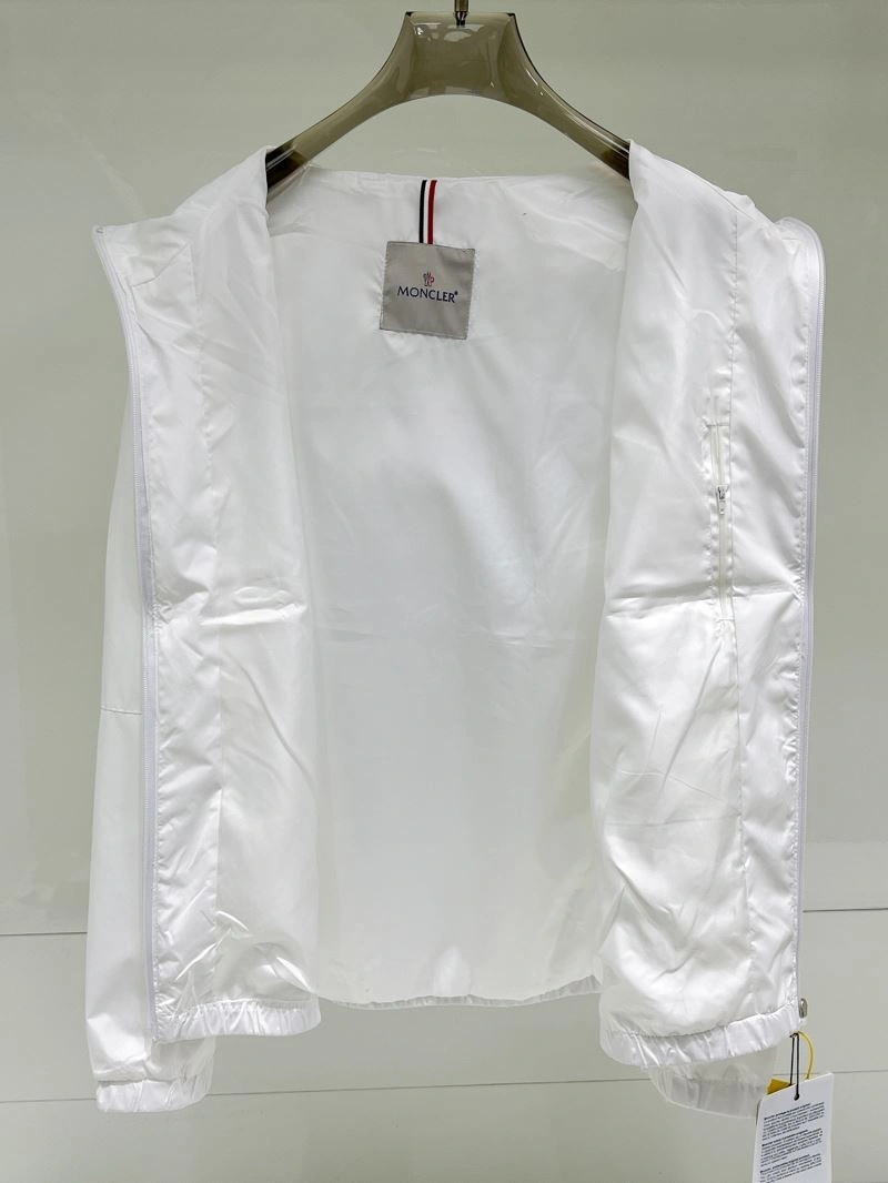 Comfortable Moncler Outwear 140714