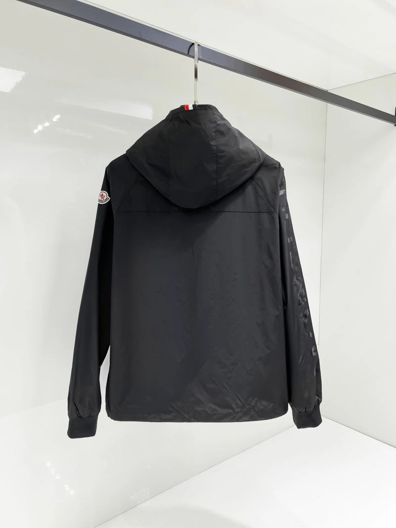 Moncler Outwear Classic 140705
