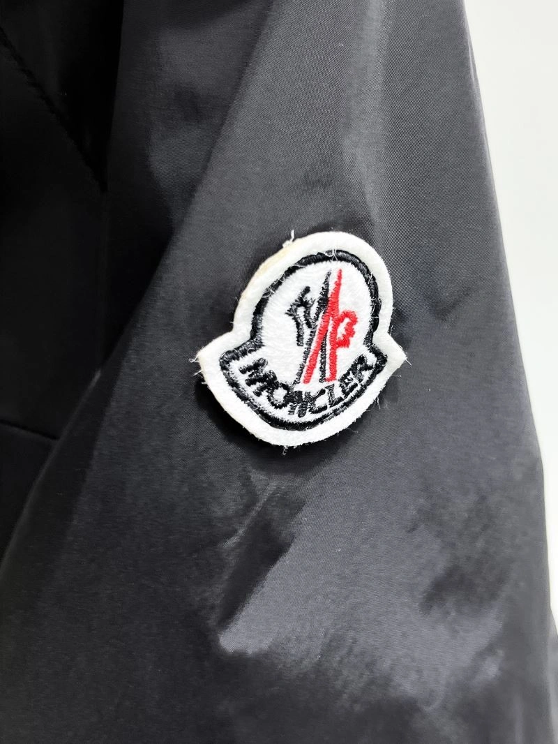 Moncler Outwear Classic 140705