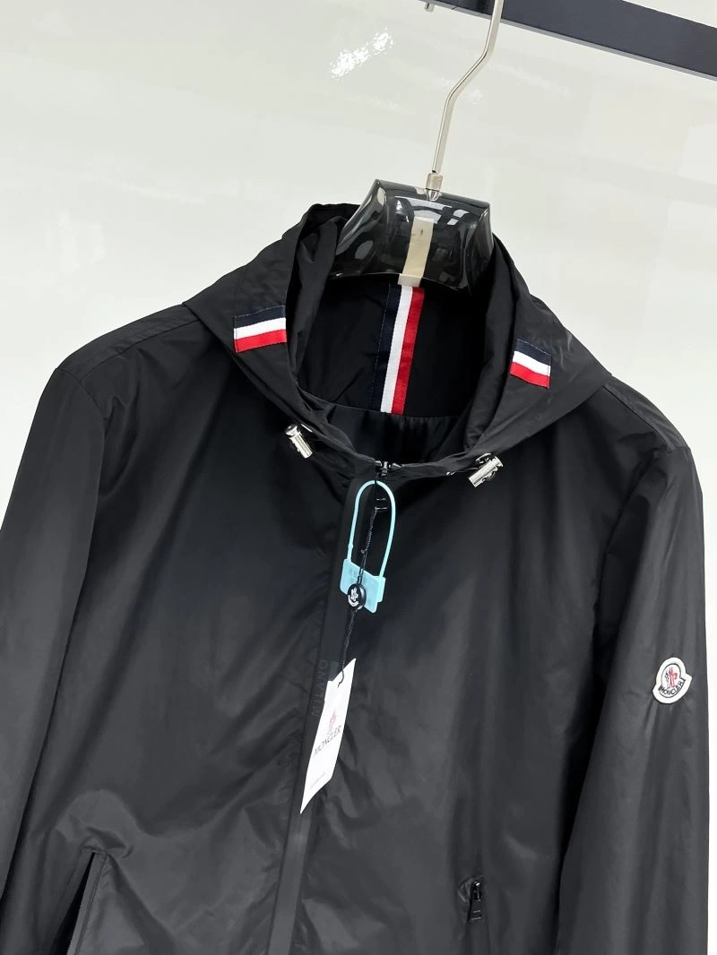 Bright Moncler Outwear 140706