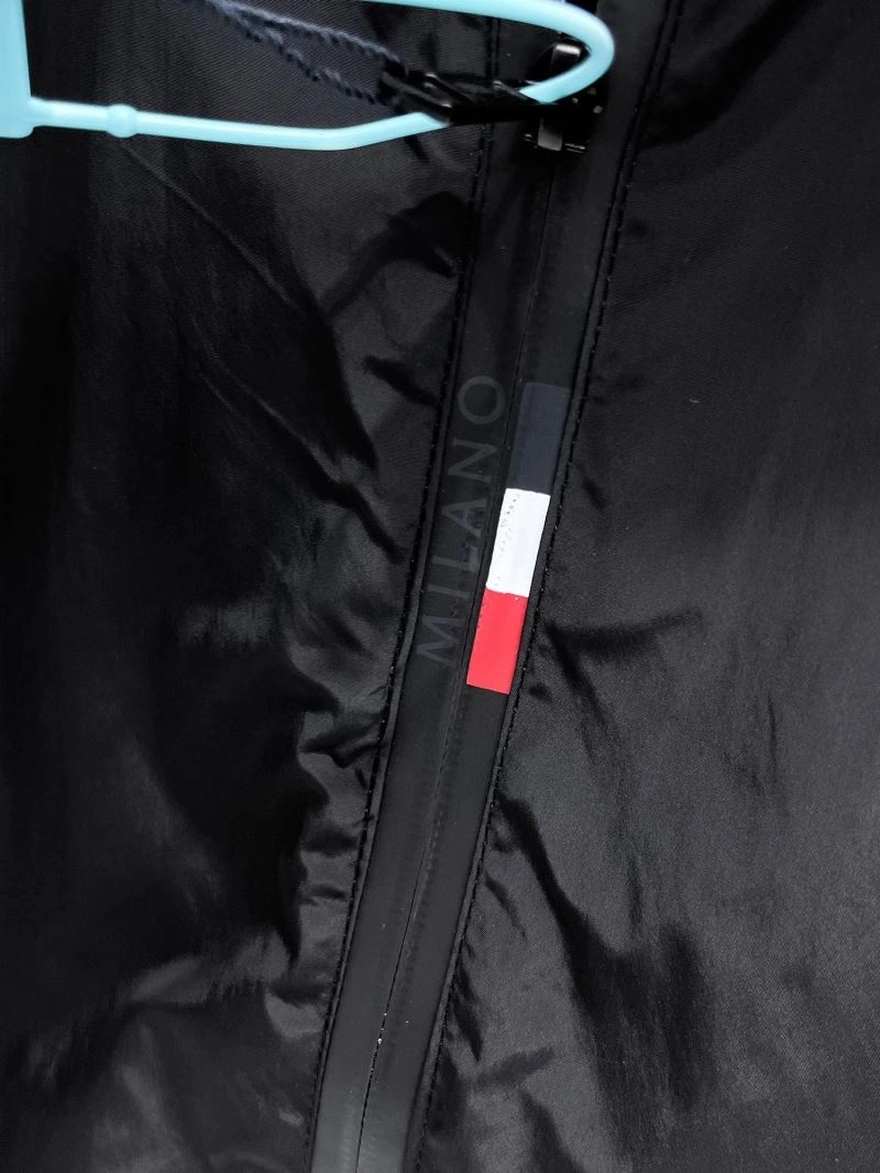 Bright Moncler Outwear 140706