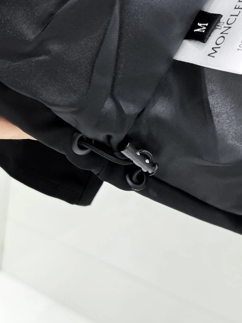 Moncler Outwear Youthful 140725