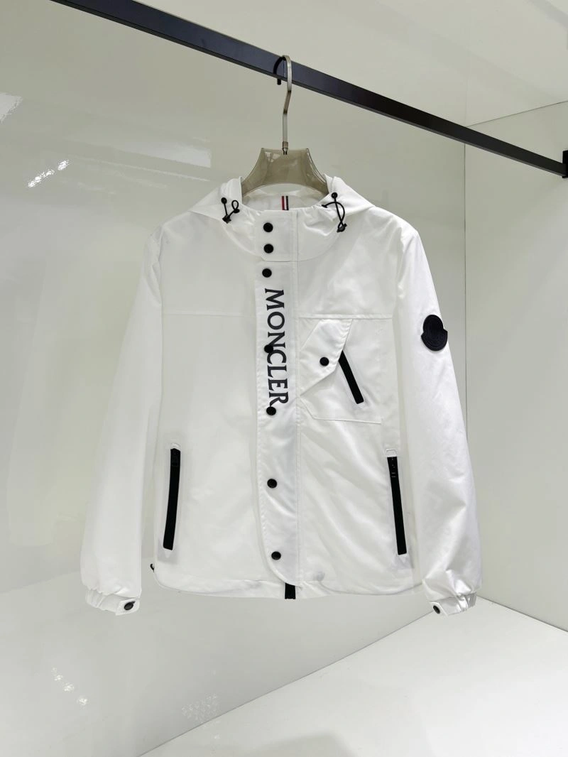 Moncler Outwear Lightweight 140719