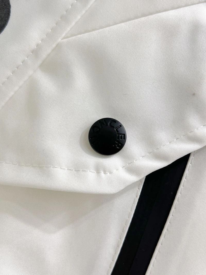 Moncler Outwear Lightweight 140719