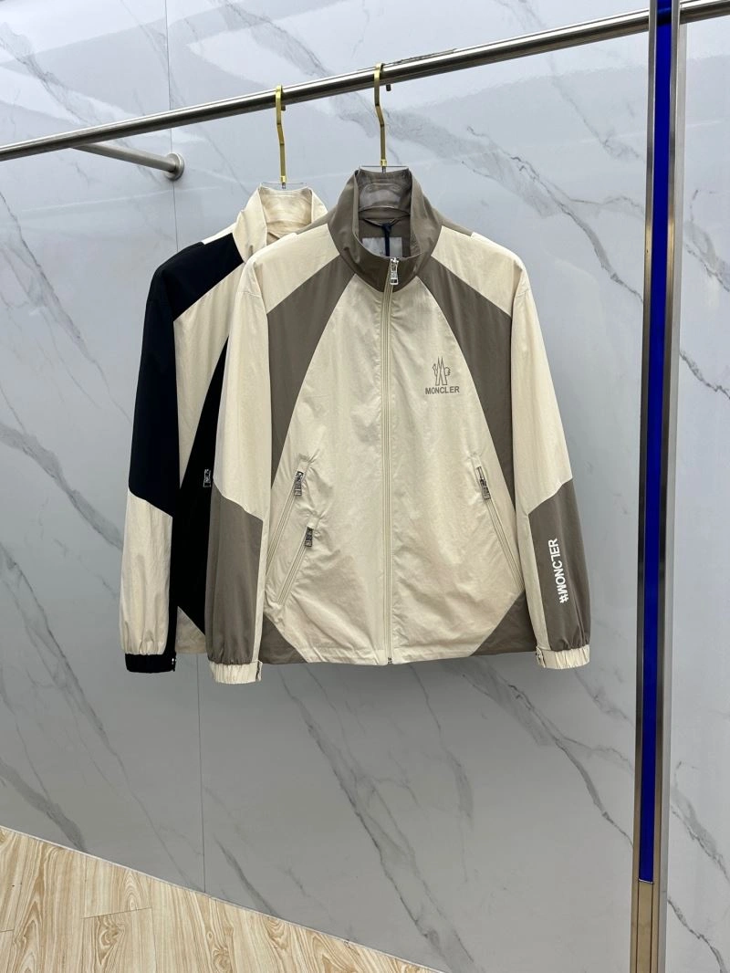 ZipUp Moncler Outwear 140715