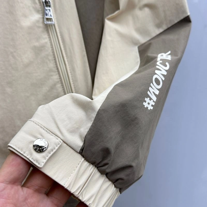 ZipUp Moncler Outwear 140715