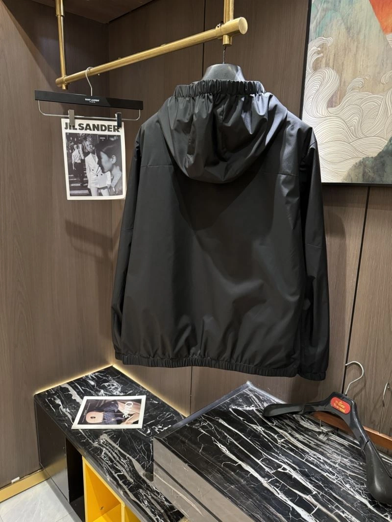 Moncler Outwear UrbanStyle 140697