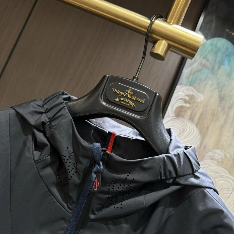 Moncler Outwear UrbanStyle 140697