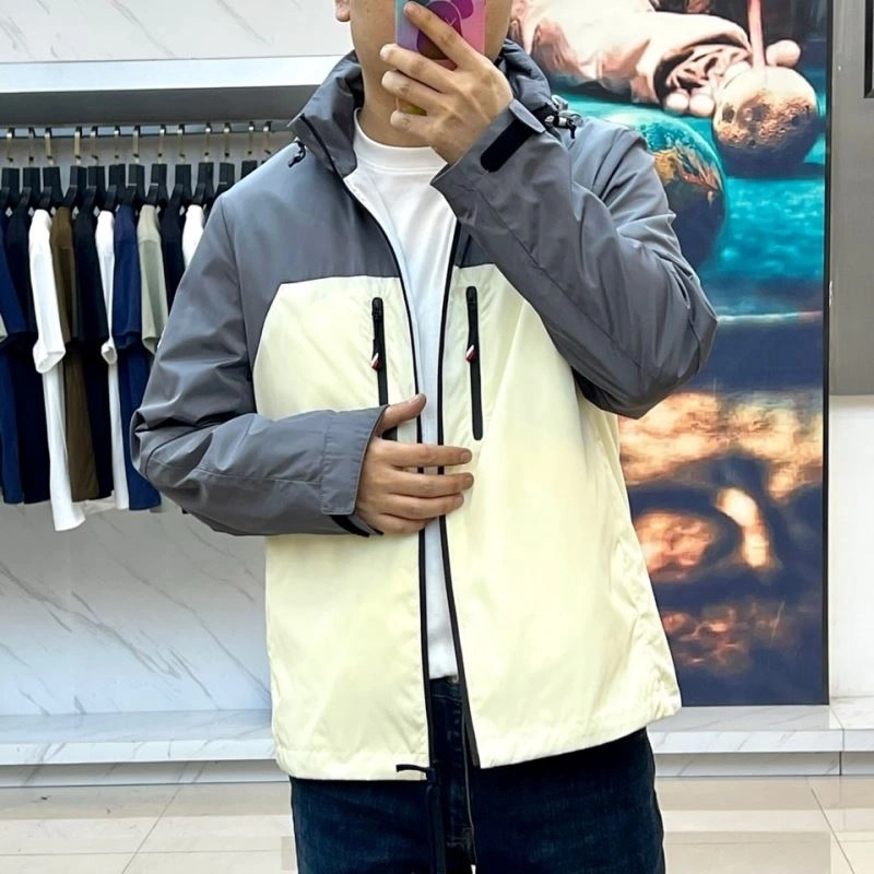 EyeCatching Moncler Outwear 140698