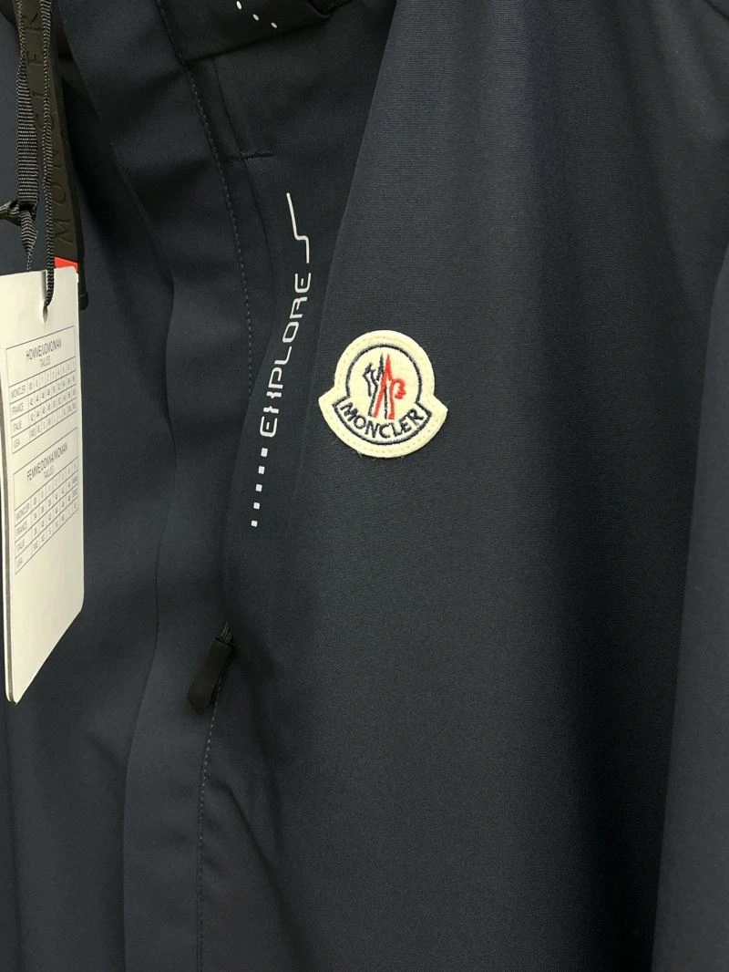 Attractive Moncler Outwear 140701