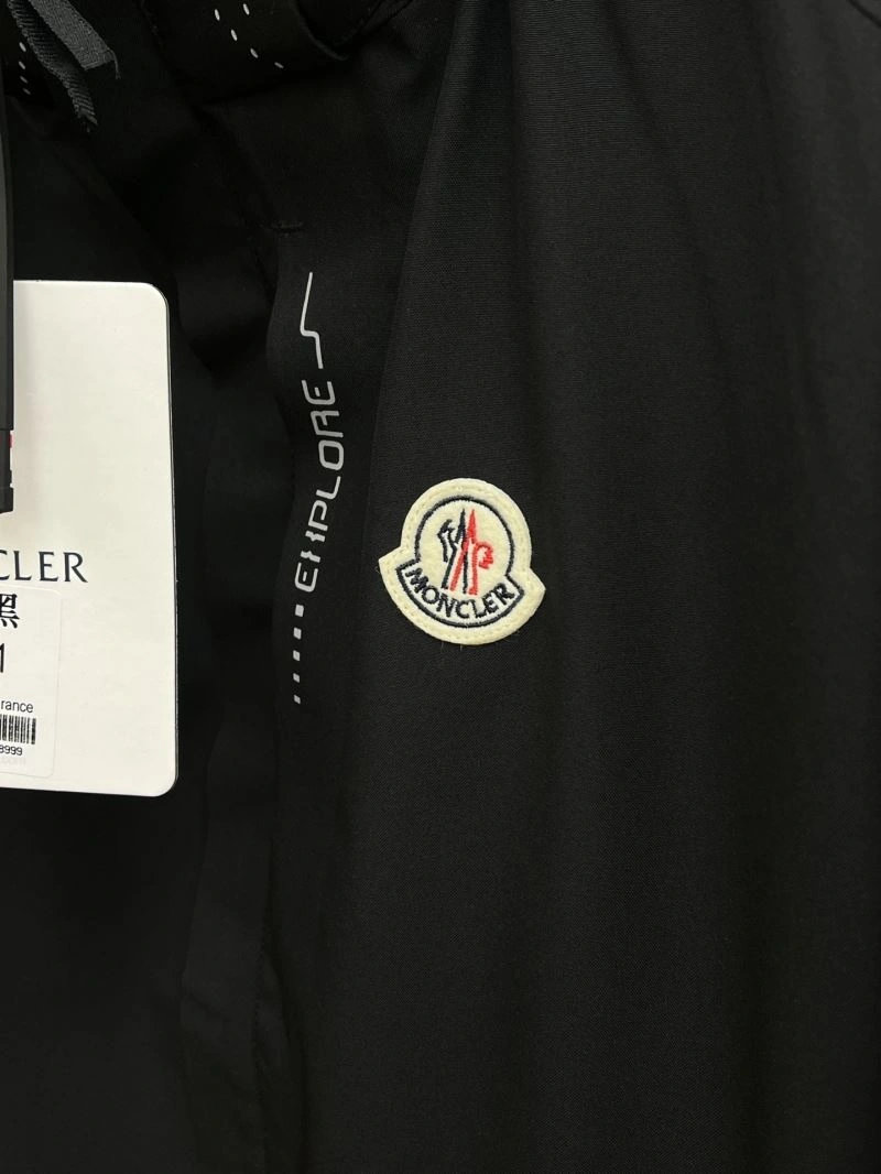 MoistureWicking Moncler Outwear 140708