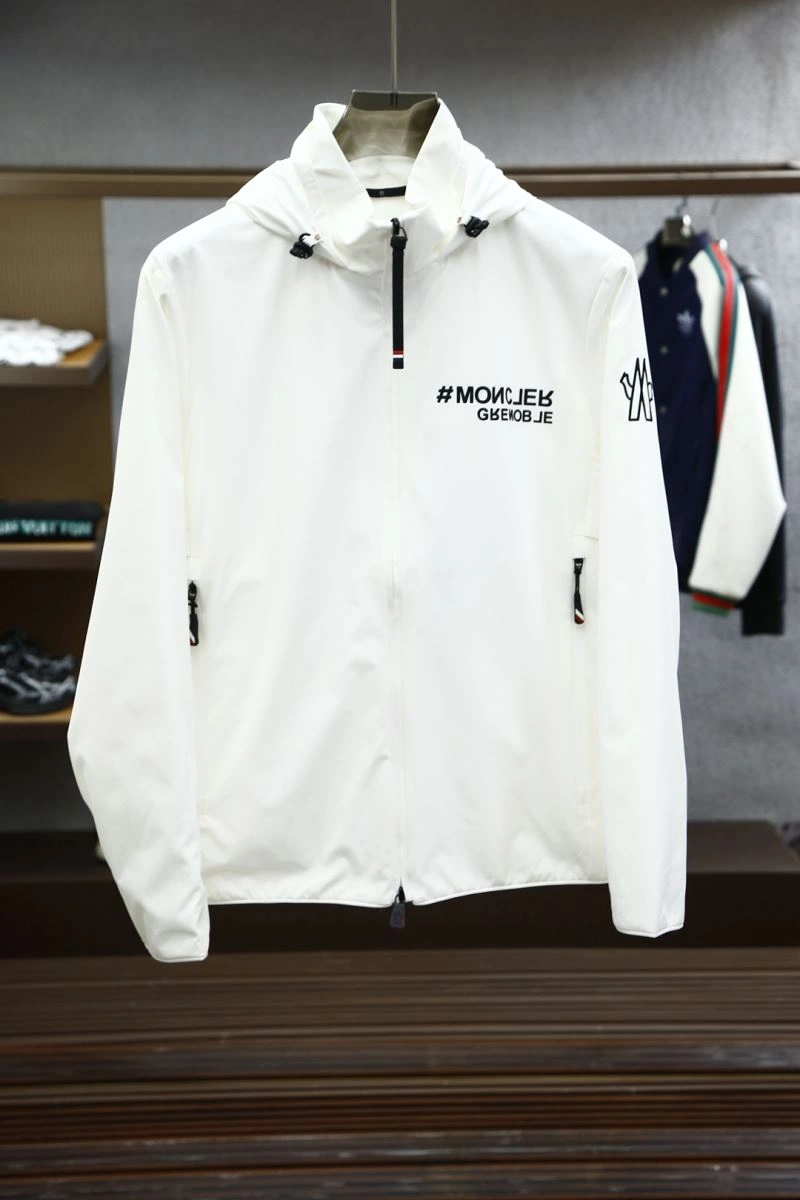 TravelReady Moncler Outwear 140696