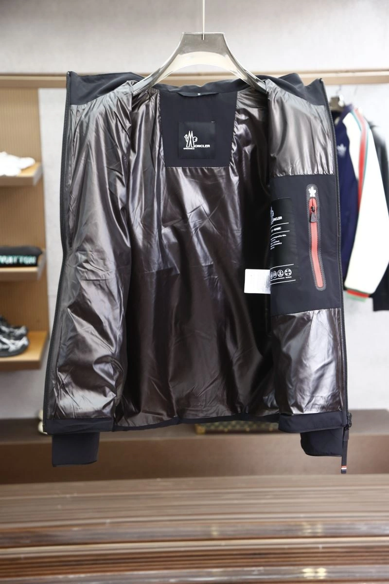 TravelReady Moncler Outwear 140696