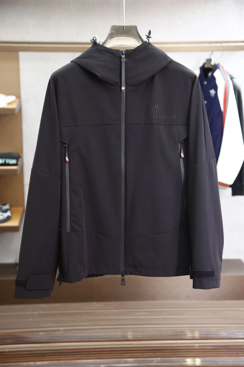 Youthful Moncler Outwear 140707