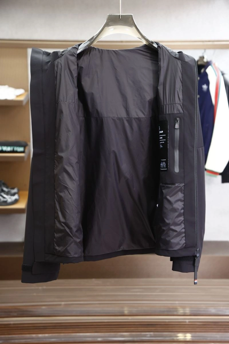 Youthful Moncler Outwear 140707