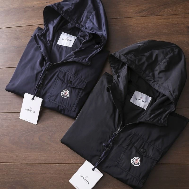 Moncler Outwear WrinkleFree 140695
