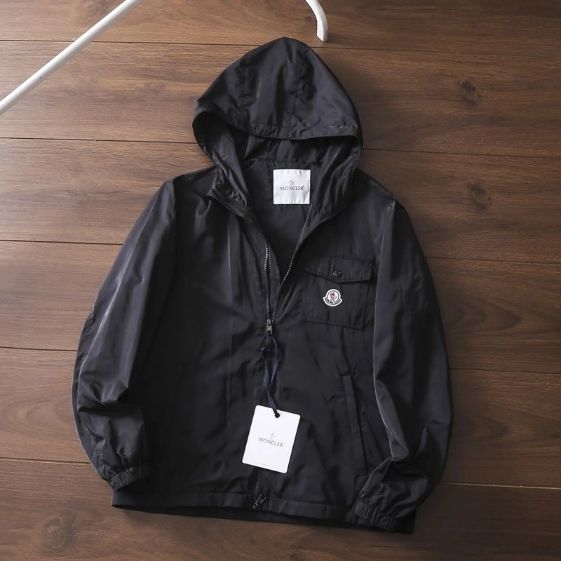Moncler Outwear WrinkleFree 140695