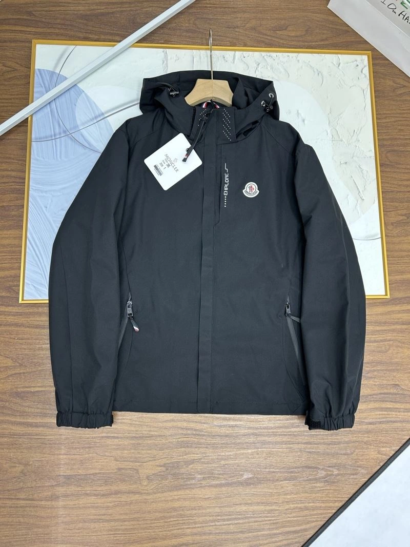 Moncler Outwear Unique 140702