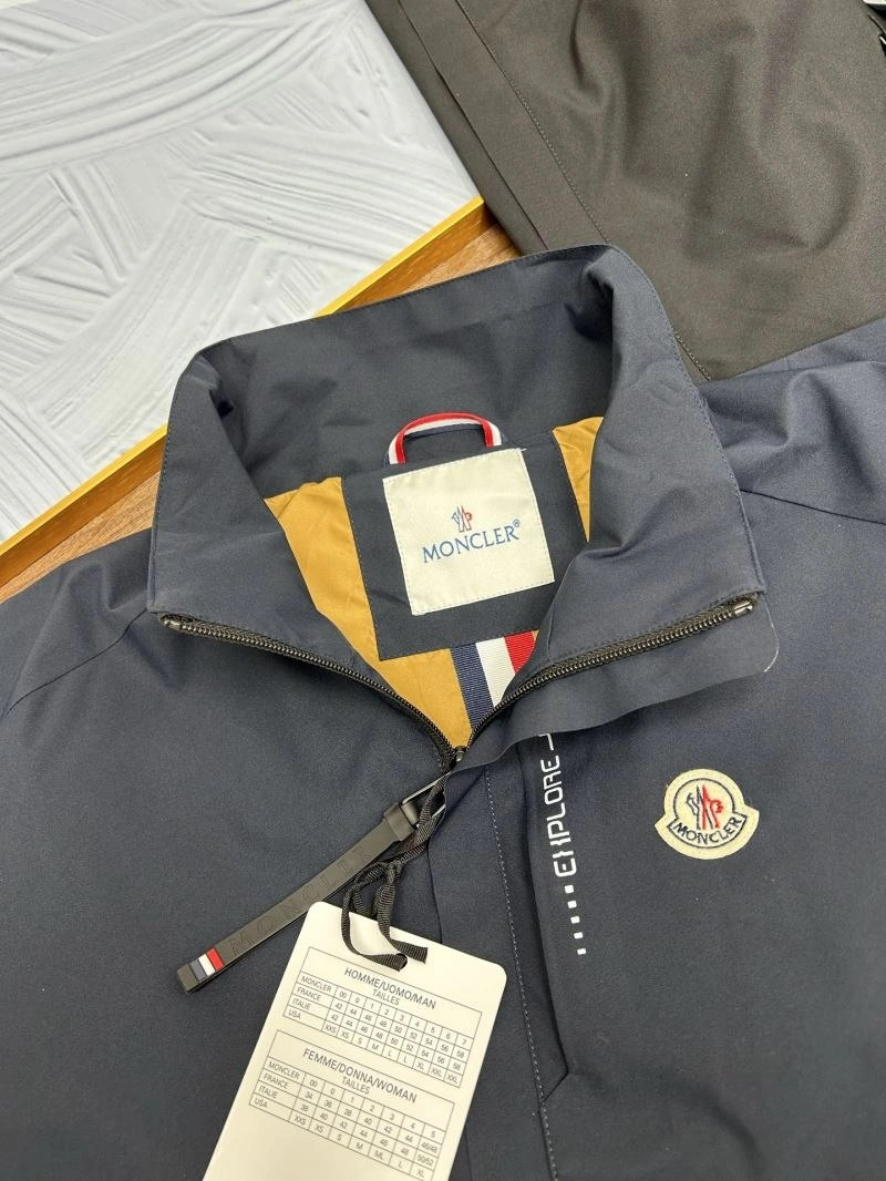 Moncler Outwear Unique 140702