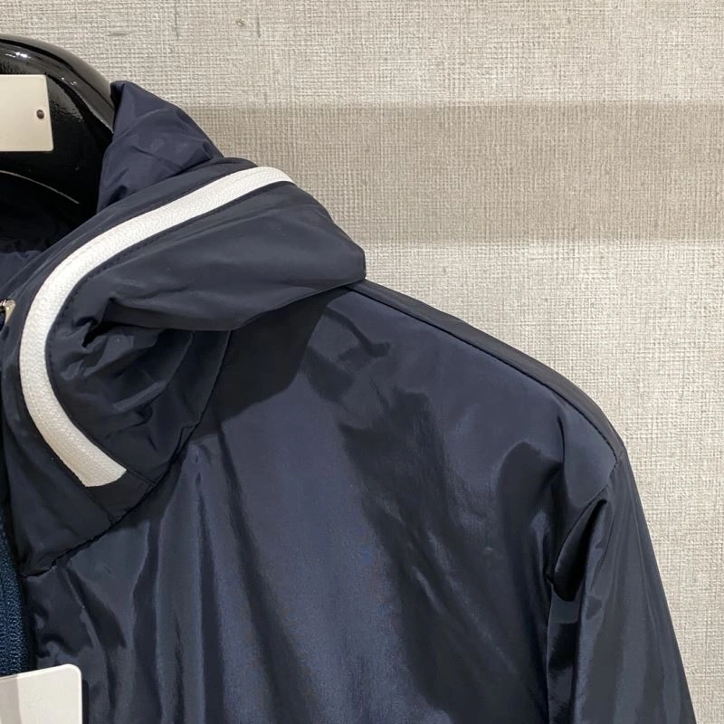 Functional Moncler Outwear 140675
