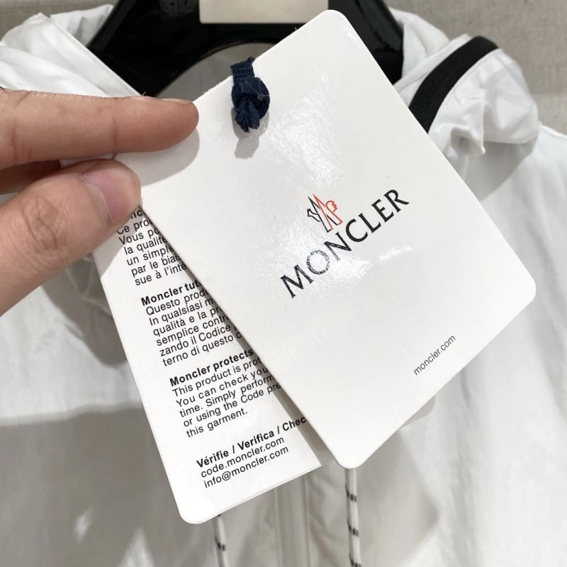 Moncler Outwear Colorful 140676