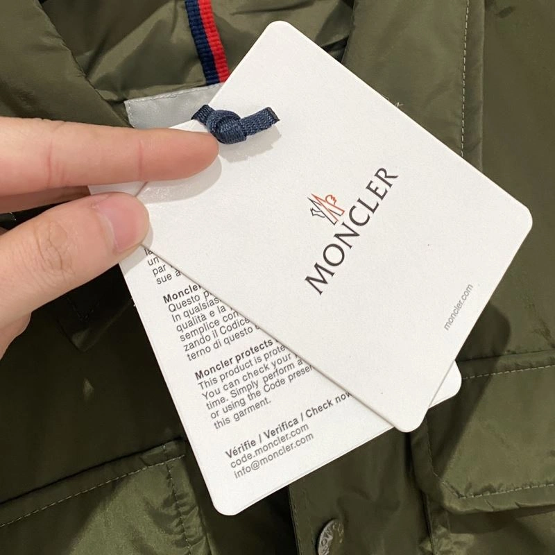 Moncler Outwear UrbanChic 140669