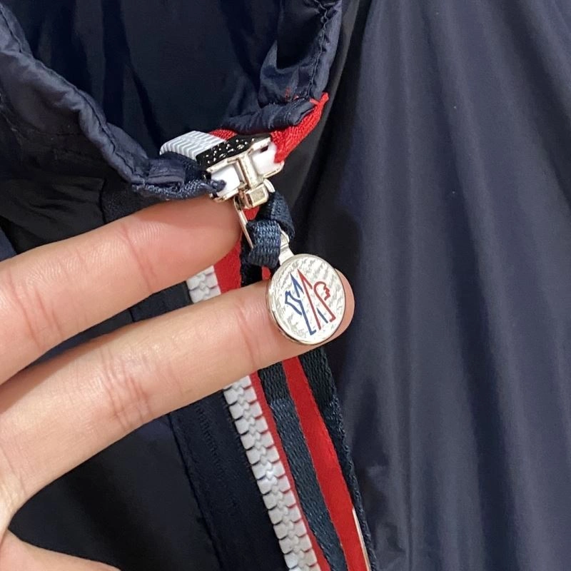 Moncler Outwear HighQuality 140685