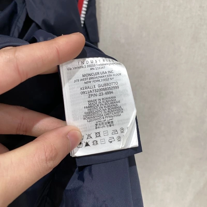 Moncler Outwear HighQuality 140685