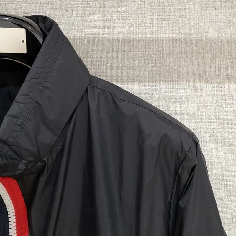 Moncler Outwear OnTrend 140674