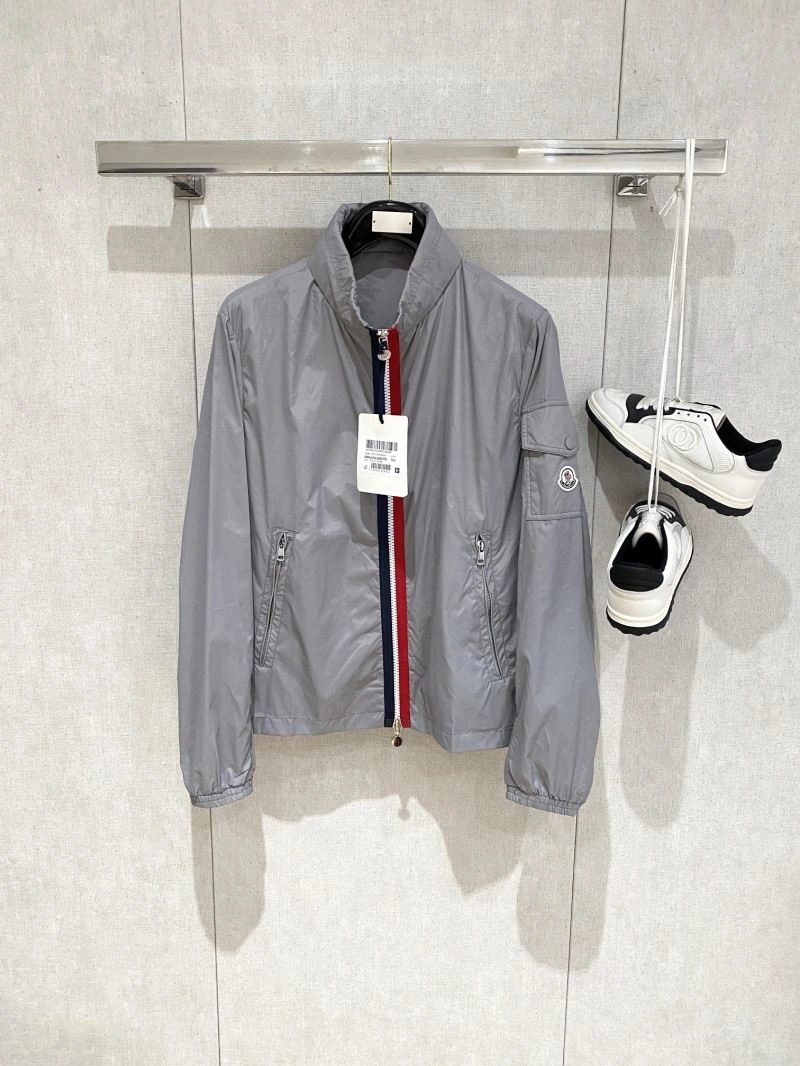 Moncler Outwear Sophisticated 140671