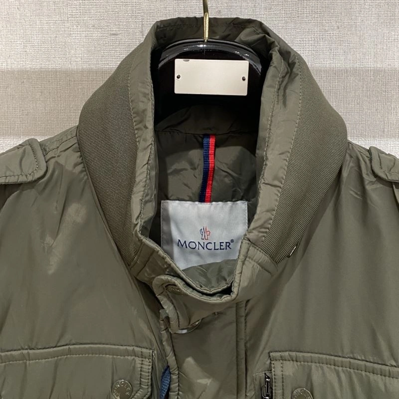 ZipUp Moncler Outwear 140670