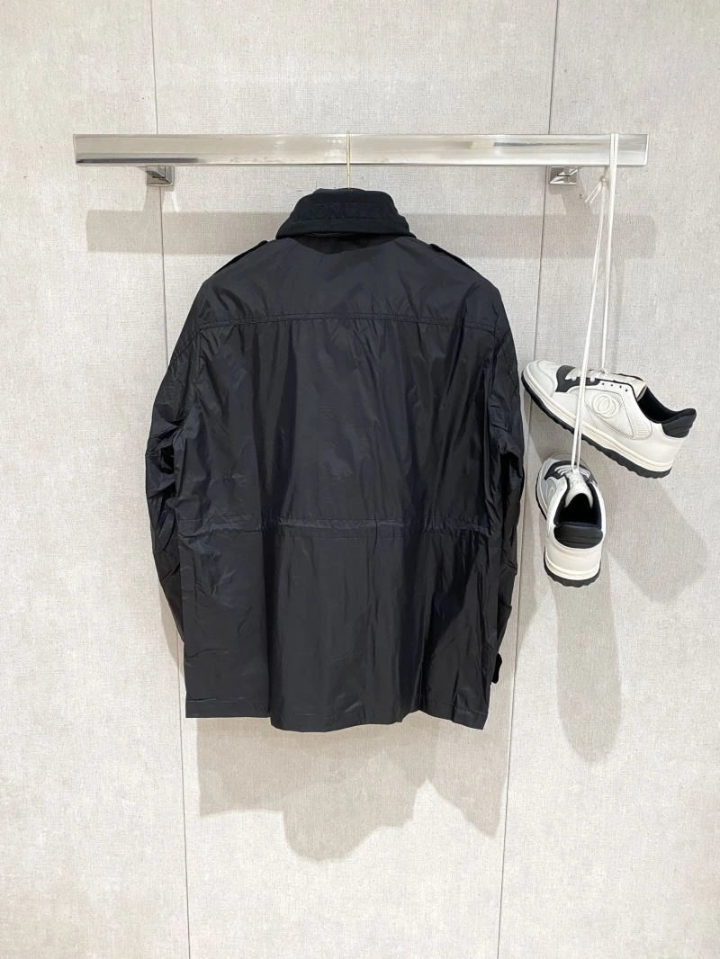 Moncler Outwear ComfortFit 140667