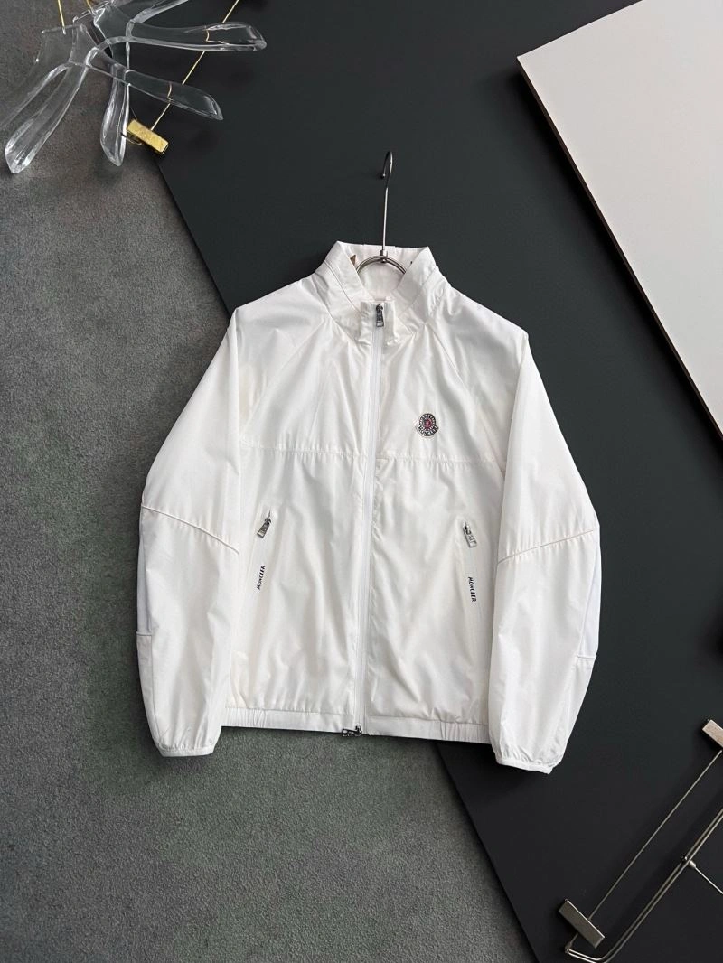 Moncler Outwear Durable 140688