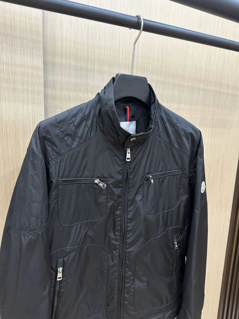 Breathable Moncler Outwear 140668