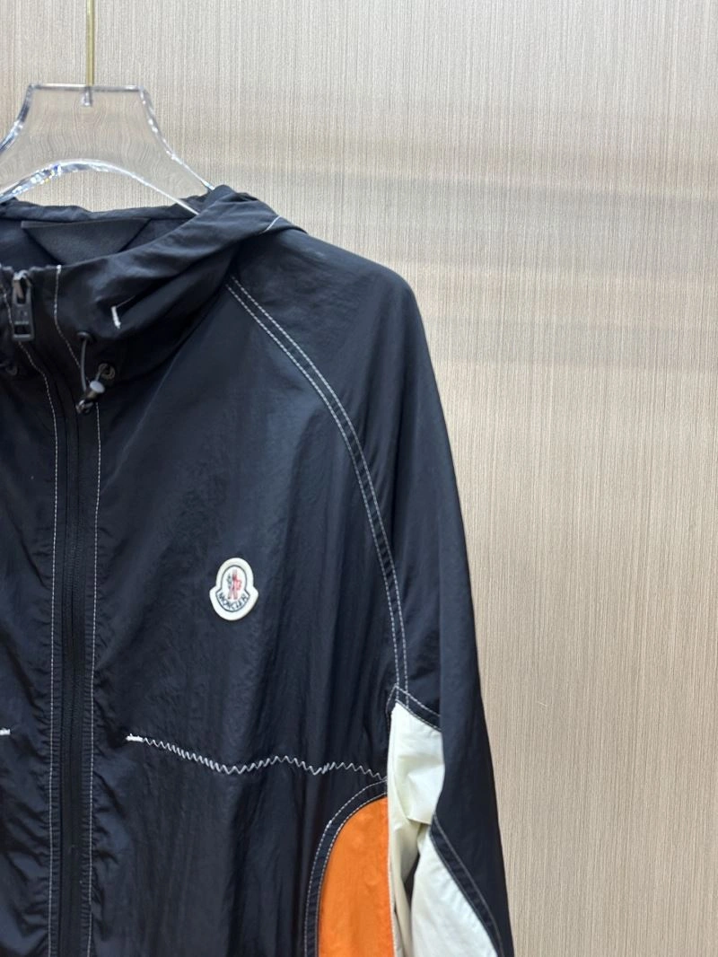 Contemporary Moncler Outwear 140657